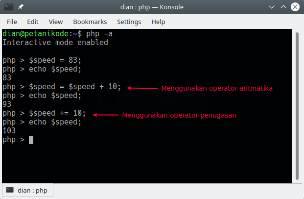 Perbedaan operator penugasan dengan operator aritmatika