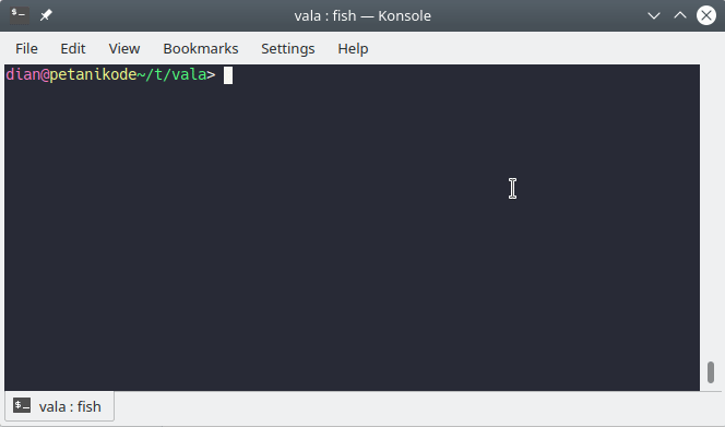 Eksekusi Hello World
